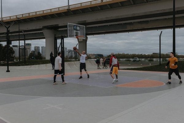Le rôle crucial de l'entraînement de basket pour les jeunes